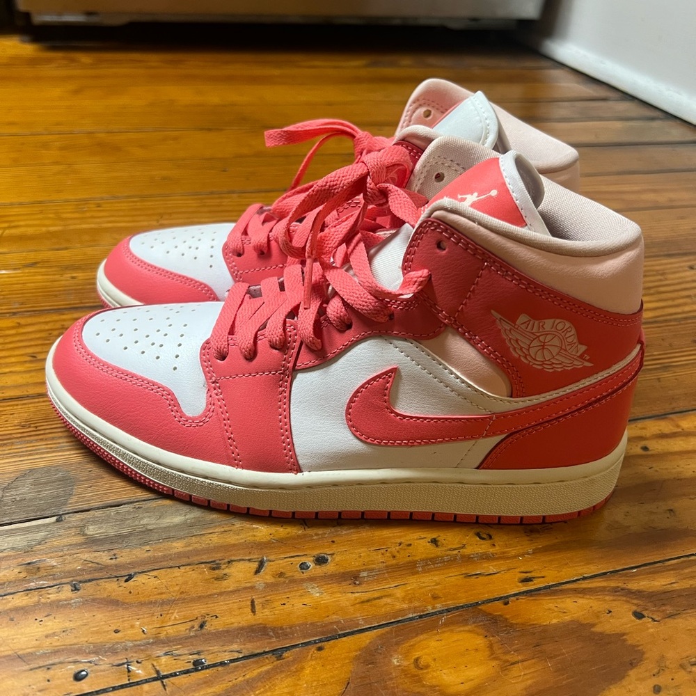 Nike Air Jordan Mid Sneakers in Pink and White